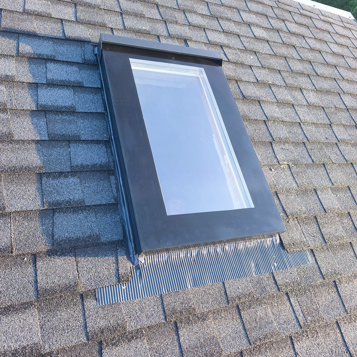 Мансардное окно SKYlight